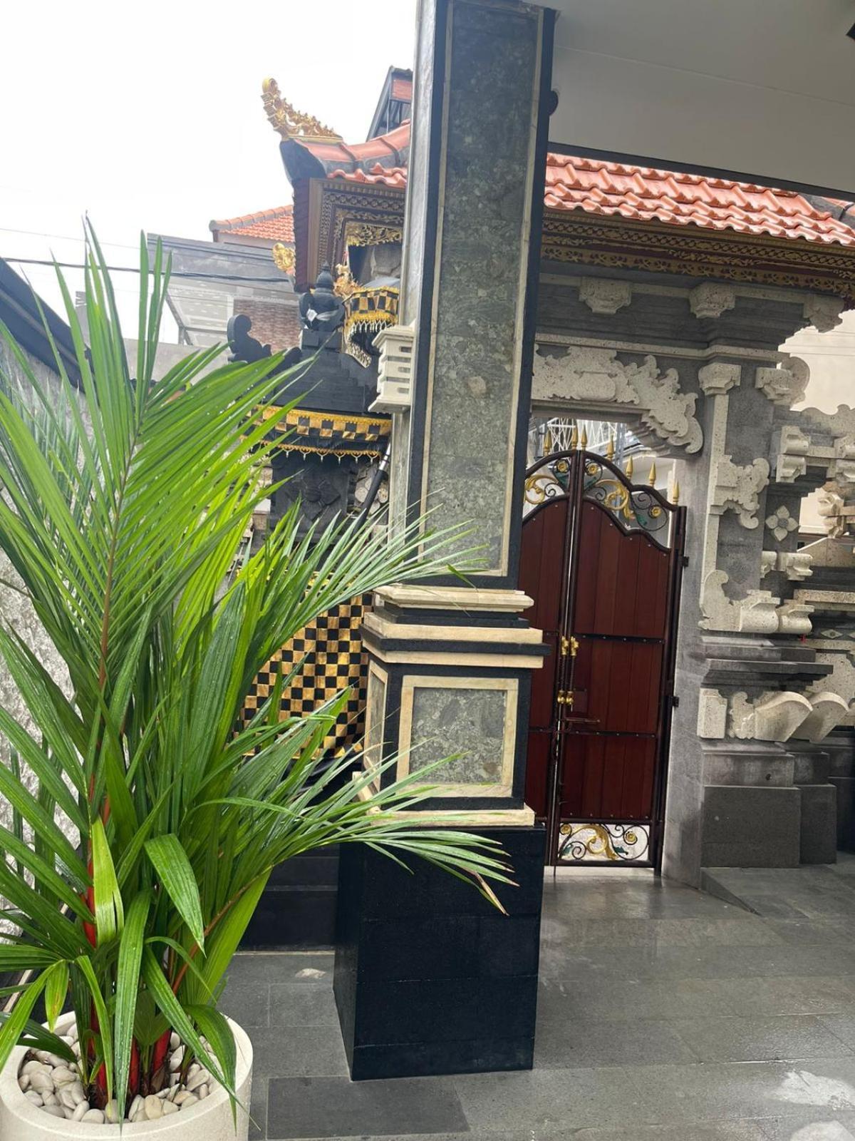 Shin In Bali Hotel Kuta  Exterior photo