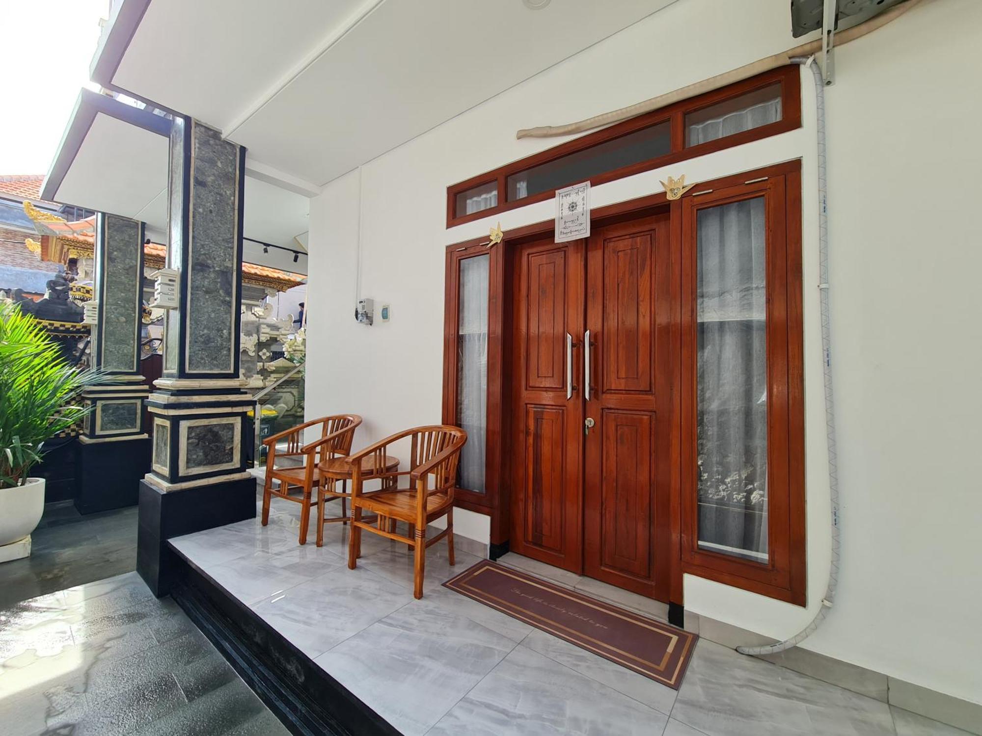 Shin In Bali Hotel Kuta  Exterior photo
